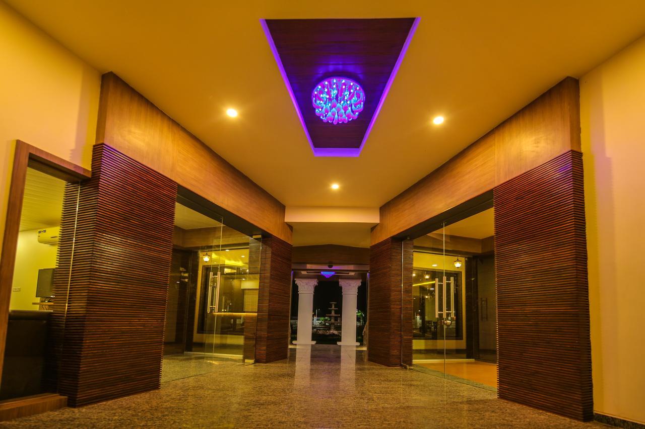 Saubhagya Inn International ラクナウ エクステリア 写真