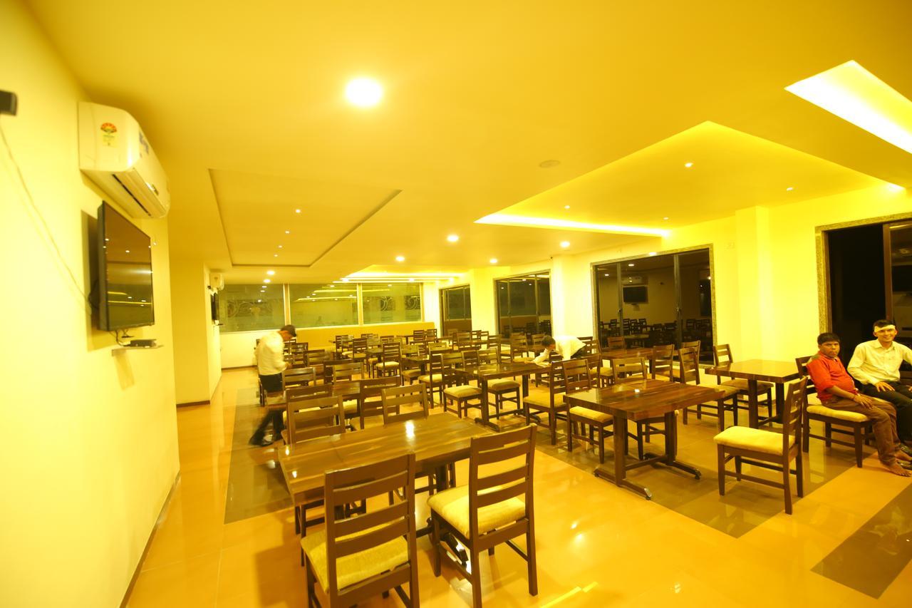Saubhagya Inn International ラクナウ エクステリア 写真